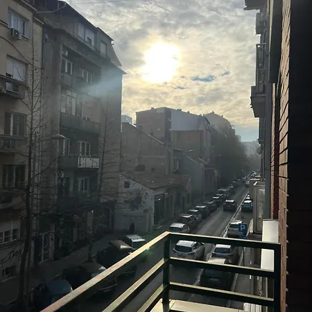 Tesla Lux Appartamento