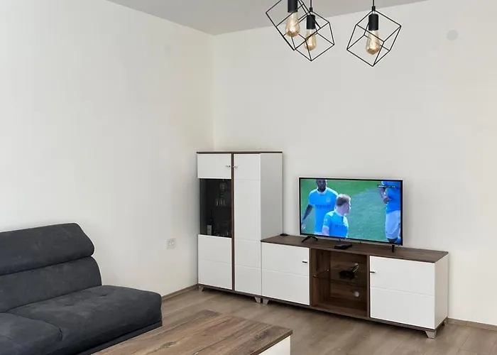 Tesla Lux * Belgrado